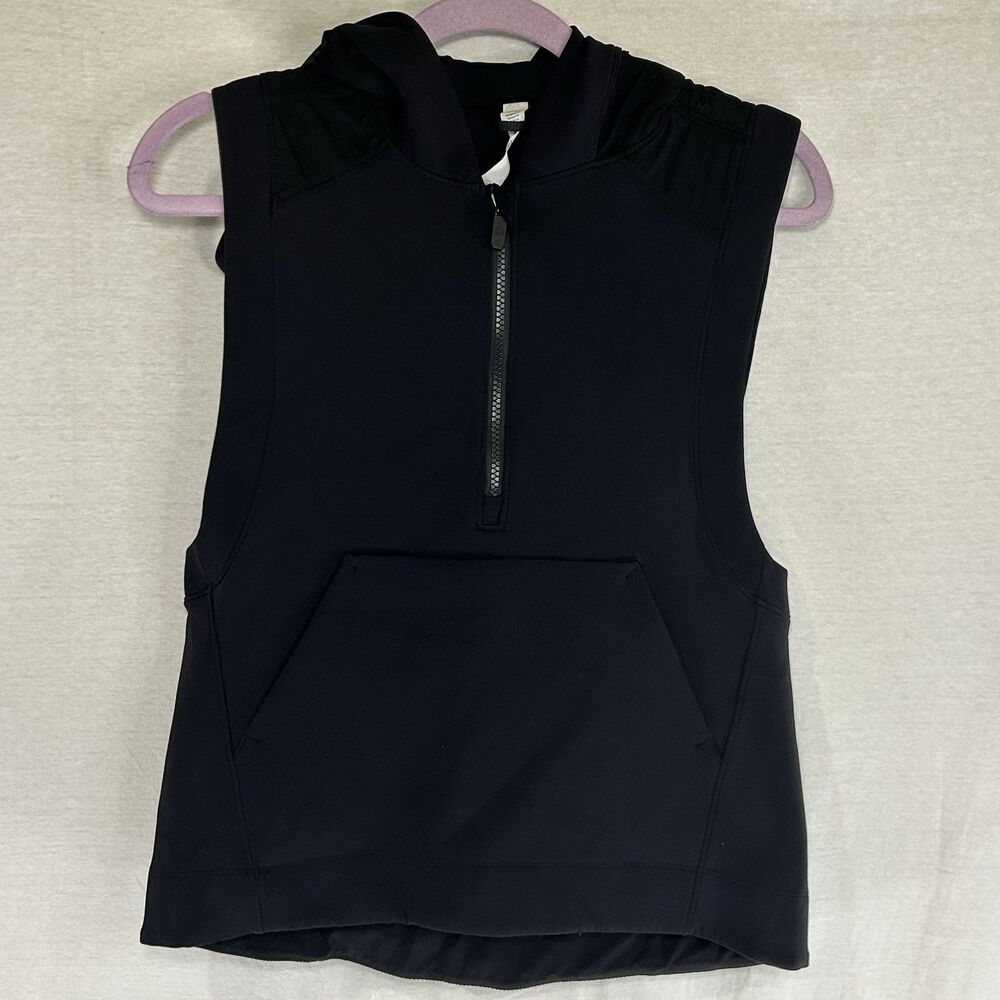 Lululemon Re-form‎ 1/4 Zip Black Hooded Vest Jacket Women's Size 4 Hooded